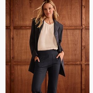 Cabi At Ease Topper size Medium